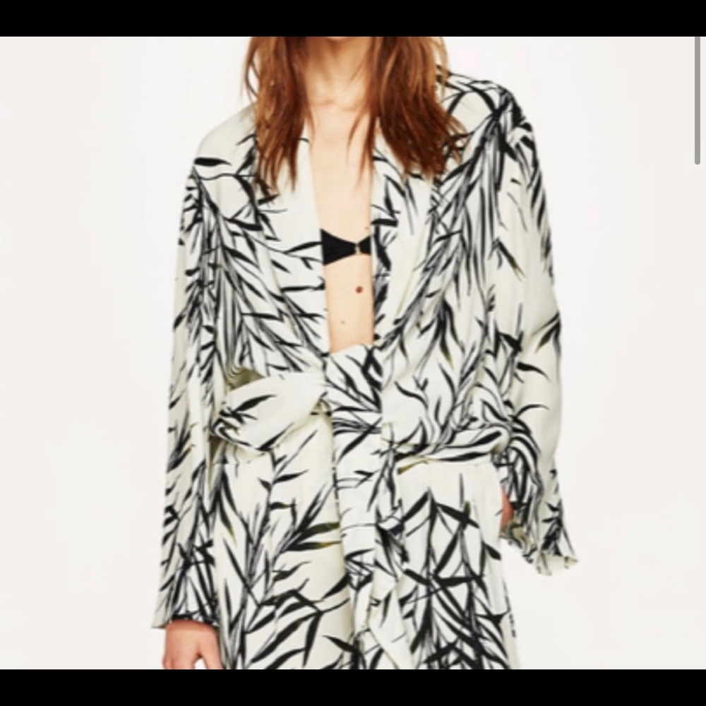 NEW Zara Open Front Tropical Printed Blouse - L